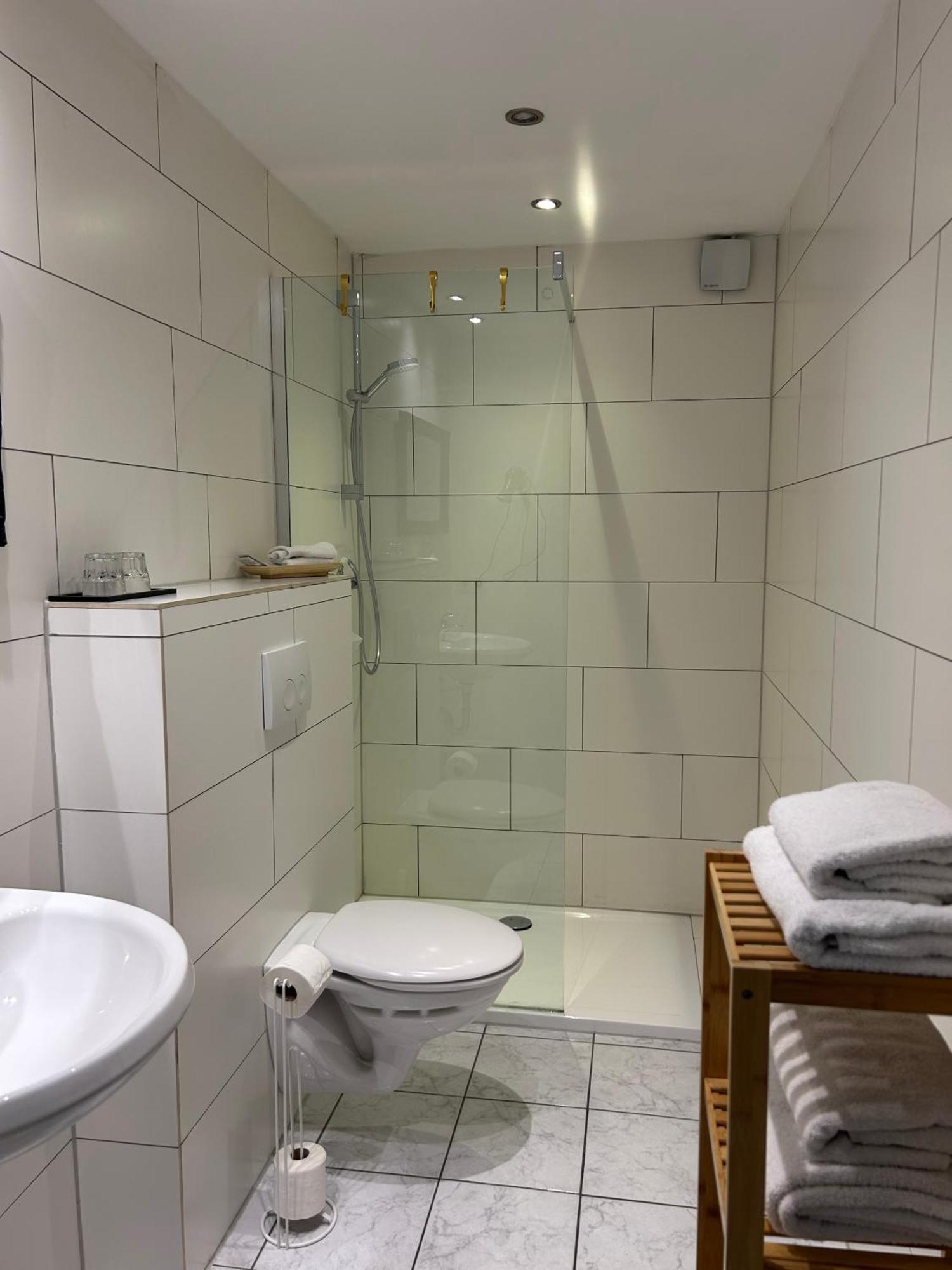 סארברוקן Mikroapartments Klarenthal מראה חיצוני תמונה
